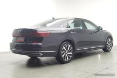 Volkswagen Passat 330TSI Luxury Edition - фото 2