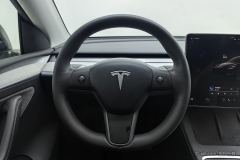 Tesla Model Y 688km Long Range AWD - photo 15