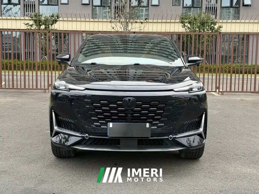 Changan UNI-K 2.0T Two-Wheel Drive Deluxe Edition - автомобиль из Китая