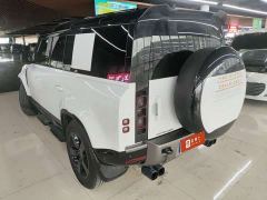 Land Rover Defender 110 3.0T P400 X-Dynamic HSE - photo 6