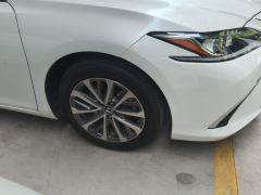 Lexus ES 200 CVT Elite Edition - photo 6