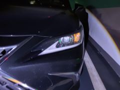 Lexus ES 200 Excellence Edition - ფოტო 4