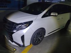 GAC Trumpchi M8 Leading show series 390T Exclusive Edition 7-seater - фото 1