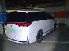 GAC Trumpchi M8 Leading show series 390T Exclusive Edition 7-seater - фото 2