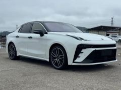 Lynk & Co 03 1.5T 2WDPro 5 - фото 3