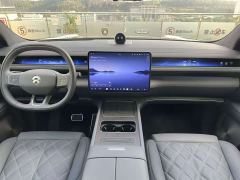 NIO ES8 Six-Seat Executive Signature Edition - ფოტო 13