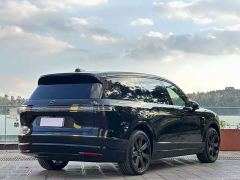 NIO ES8 Six-Seat Executive Signature Edition - ფოტო 4