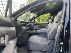 NIO ES8 Six-Seat Executive Signature Edition - ფოტო 7