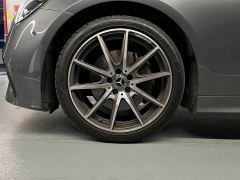 Mercedes-Benz E-Class (Imported) E 260 Coupe - ფოტო 10