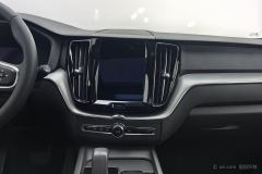 Volvo XC60 B5 AWD Inscription Luxury Edition - photo 16