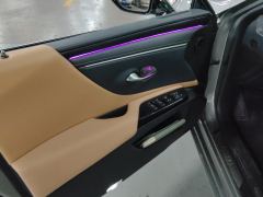 Lexus ES 200 Excellence Edition - ფოტო 12