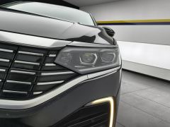 Volkswagen Passat - фото 4
