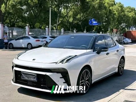 2025 Lynk & Co 03 Champion 1.5T Dual Clutch 2WD Pro 5-seater - car from China