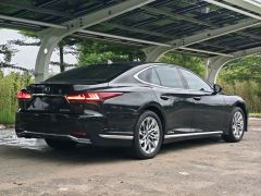 Lexus LS 500h Luxury - ფოტო 5