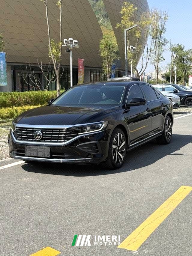 Volkswagen Passat 380TSI Longteng Edition - car from China