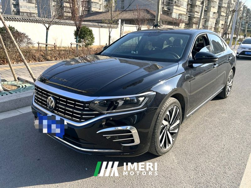 Volkswagen Passat 330TSI Elite Edition - ავტომობილი ჩინეთიდან
