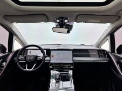 GAC Trumpchi M8 2.0T Exclusive Edition - ფოტო 7
