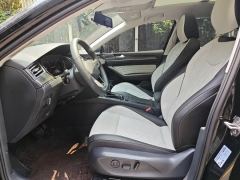 Volkswagen Magotan 30 Million Special Edition 380TSI Luxury Edition - photo 5