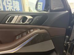 BMW X5 xDrive30Li Deluxe VersionM - ფოტო 4