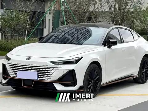 2022 Changan UNI-V 1.5T Dual Clutch Sport Edition - автомобиль из Китая
