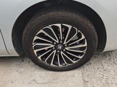 Buick GL8 Plug-in Hybrid Luxing 1.5T 142km Exclusive Edition - фото 6
