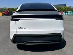 Tesla Model Y 688km Long Range AWD - ფოტო 12