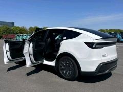 Tesla Model Y 688km Long Range AWD - ფოტო 14