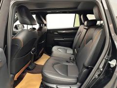 Toyota Crown Land Cruiser HEV 2.5L AWDFlagship Edition - ფოტო 8