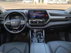 Toyota Highlander Dual-Engine 2.5L RWD Elite Edition 7-seater - фото 5