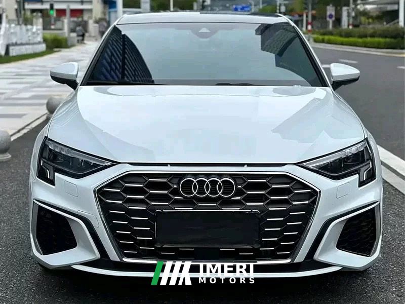 Audi A3 Sportback 35 TFSI Version - ავტომობილი ჩინეთიდან