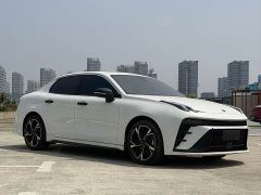 Lynk & Co 03 Edition 1.5T 2WDPlus 5 - фото 3
