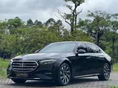 Mercedes-Benz E Class E-Class E 300 L Luxury - фото 1