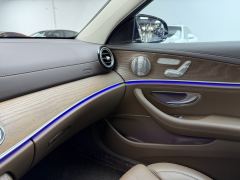Mercedes-Benz E Class E-Class E 300 L Luxury - фото 11
