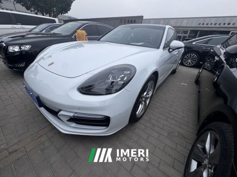 2023 Porsche Panamera 2.9T - автомобиль из Китая