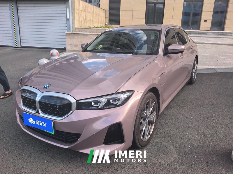 BMW i3 eDrive 35 L - автомобиль из Китая