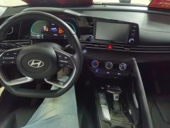 Hyundai Elantra 1.5L CVT Elite Edition - фото 16