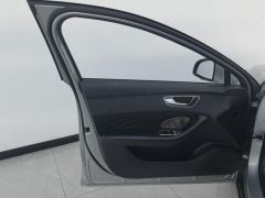 Roewe D7 Plug-in Hybrid 1.5L 125km Flagship Edition - ფოტო 12