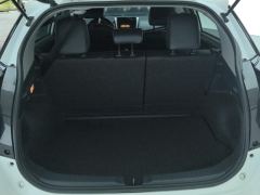 Toyota YARiS L To Dazzle YARiS L X 1.5L CVT LuxuryPLUS Edition - photo 7
