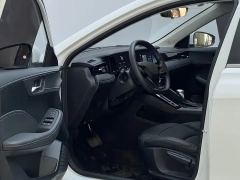 Roewe MG i5 1.5L CVT Luxury - ფოტო 6