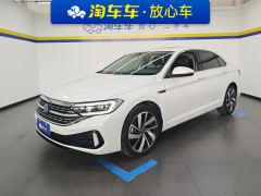 Volkswagen Jetta Sagitar 300TSI Dual Clutch Superior Edition - photo 1