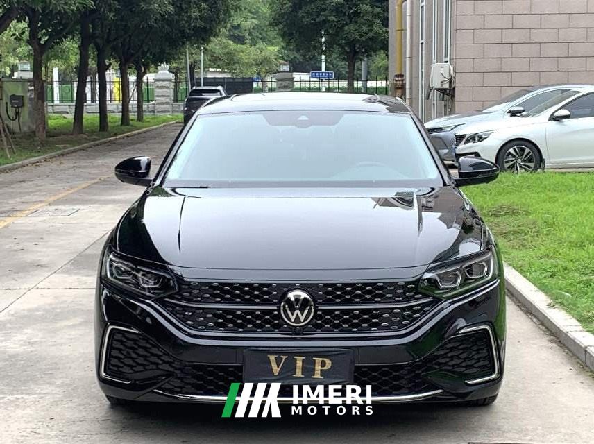Volkswagen Passat 330TSI Star Elite Edition - ავტომობილი ჩინეთიდან