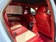 Bentley Bentayga 4.0T V8 Elegance - ფოტო 19