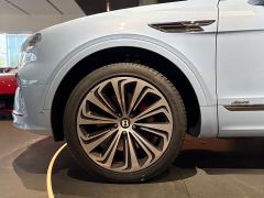 Bentley Bentayga 4.0T V8 Elegance - ფოტო 7