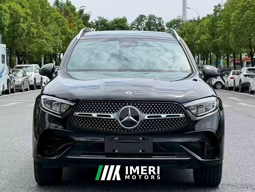 Mercedes-Benz GLC 260 L 4MATIC Luxury Edition 5-seater