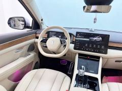 AITO M7 1.5T 240km PLUS Edition 6 - фото 16
