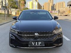 Volkswagen Passat 380TSI Luxury Edition - ფოტო 1