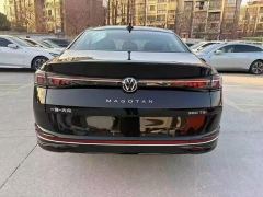Volkswagen Magotan Edition 330TSI Luxury Version - ფოტო 9