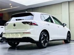 Volkswagen Golf Facelift 300TSI - ფოტო 15