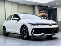 Volkswagen Golf Facelift 300TSI - ფოტო 3