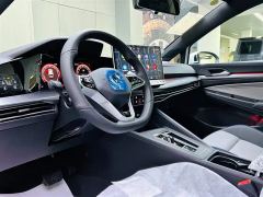 Volkswagen Golf Facelift 300TSI - ფოტო 6